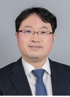 Kim, Yong Geun 사진